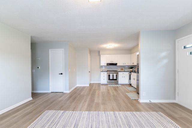 3137 AVENUE H, Council Bluffs, IA 51501