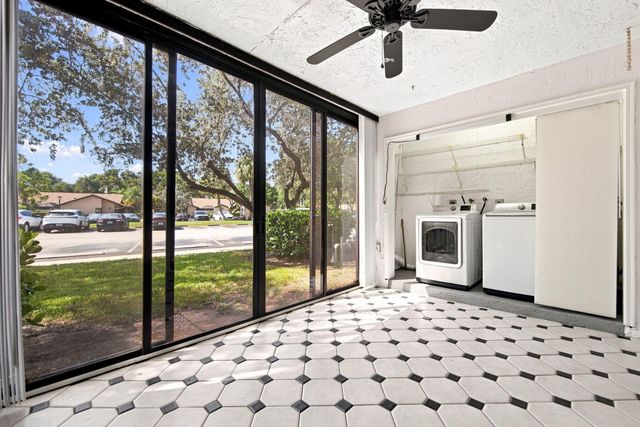2662 Carambola Circle N, Coconut Creek, FL 33066