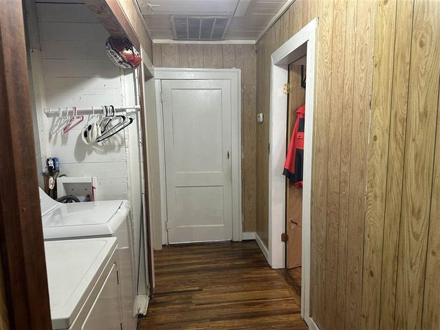 551 N Crocker Street, Sulphur, LA 70663