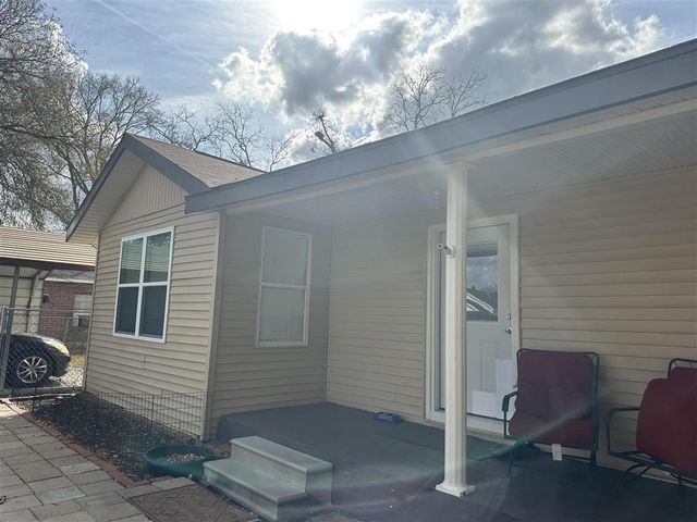 551 N Crocker Street, Sulphur, LA 70663