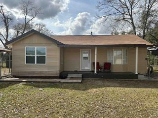 551 N Crocker Street, Sulphur, LA 70663