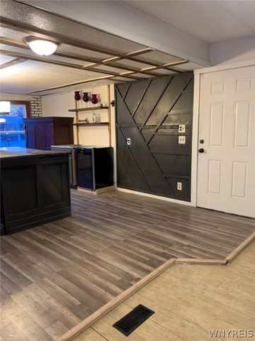 6 Highridge, Hamburg, NY 14075