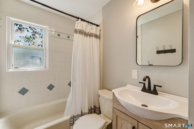 142 Clay Street, Thomaston, CT 06787