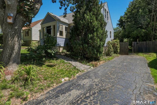 142 Clay Street, Thomaston, CT 06787