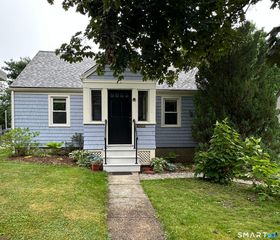 142 Clay Street, Thomaston, CT 06787