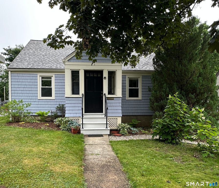 142 Clay Street, Thomaston, CT 06787