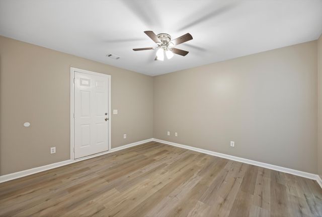 209 W Long Street, Dalton, GA 30720