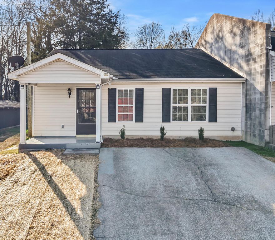 209 W Long Street, Dalton, GA 30720