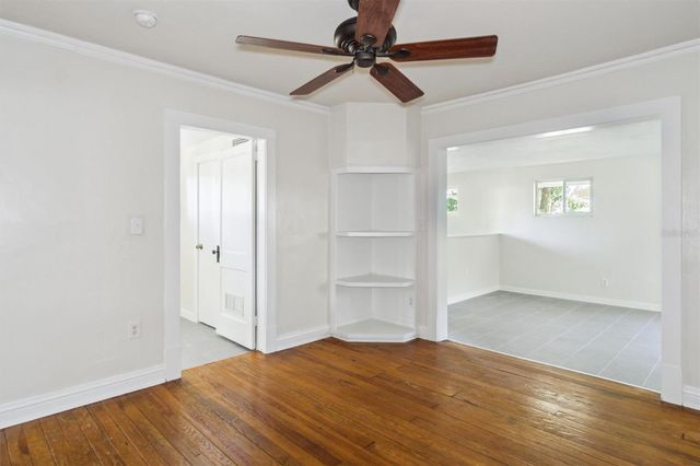 2114 NW 7TH TERRACE, Gainesville, FL 32609