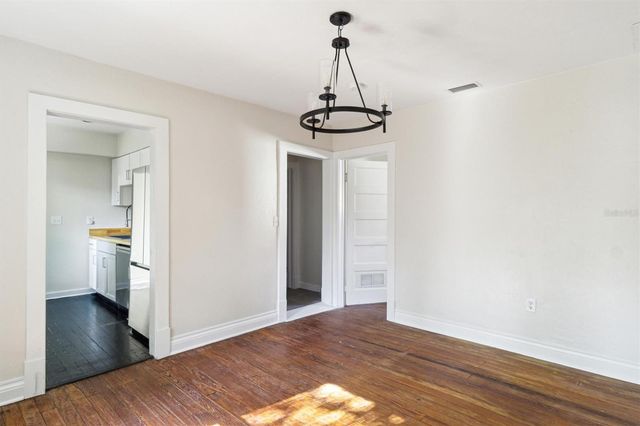 2114 NW 7TH TERRACE, Gainesville, FL 32609