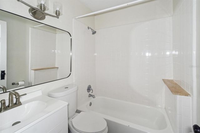 2114 NW 7TH TERRACE, Gainesville, FL 32609