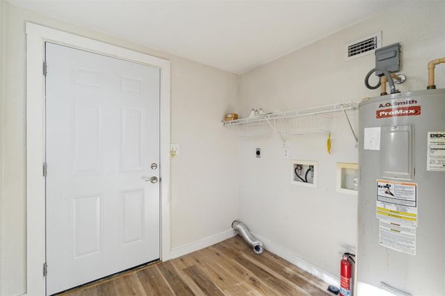 2114 NW 7TH TERRACE, Gainesville, FL 32609