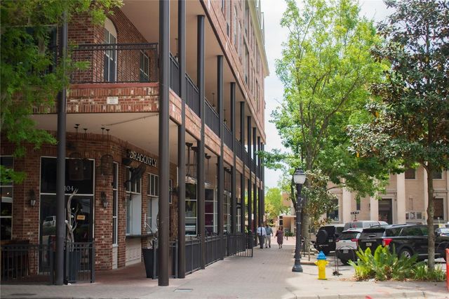 2114 NW 7TH TERRACE, Gainesville, FL 32609