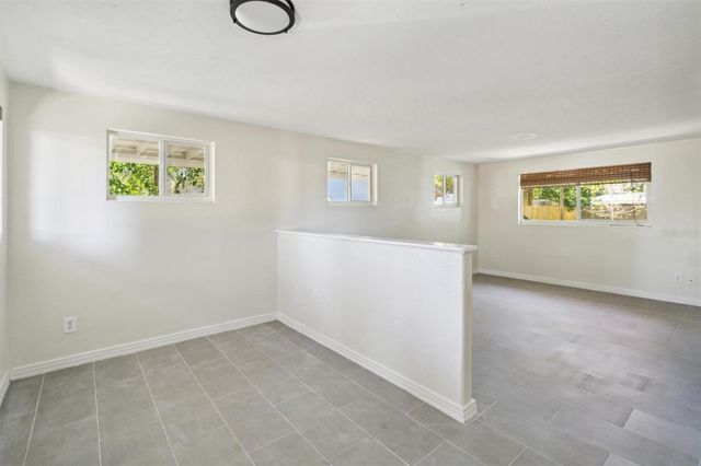 2114 NW 7TH TERRACE, Gainesville, FL 32609