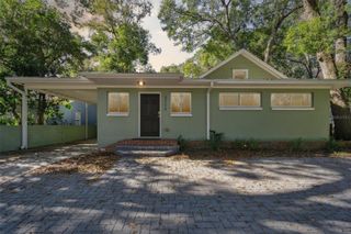 2114 NW 7TH TERRACE, Gainesville, FL 32609