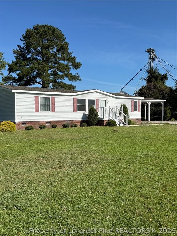 4633 Tarheel Rd Road, Lumberton, NC 28358 — photo 2