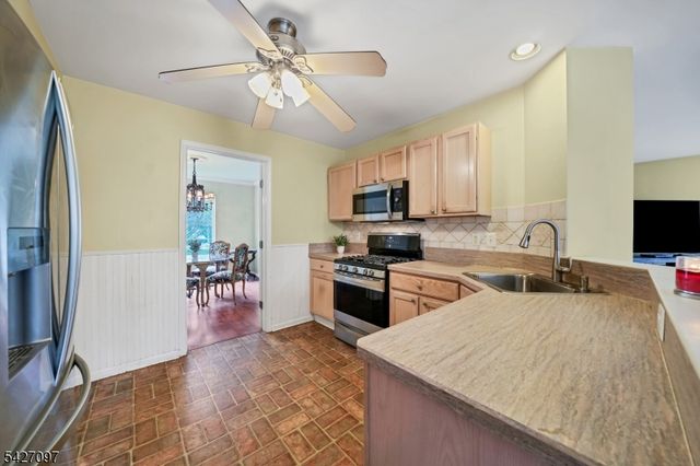 110 Connelly Ave, Mount Olive Twp., NJ 07828