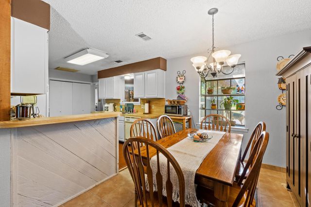 103 S LAURELWOOD DRIVE DR S, Austin, TX 78733