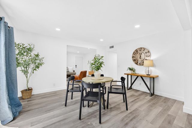 5024 Kenneth Ave, Fair Oaks, CA 95628