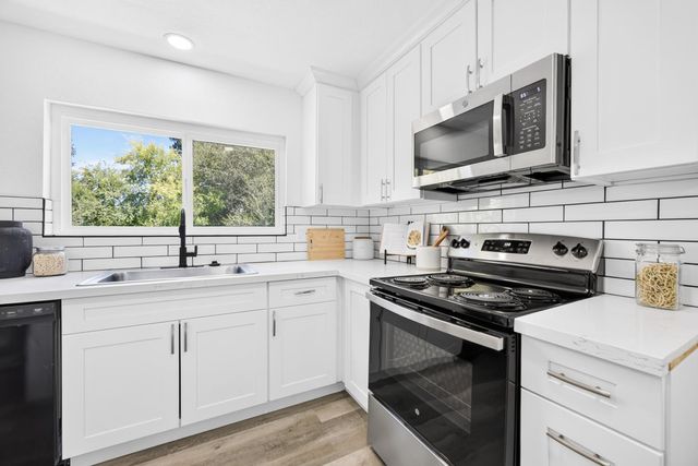 5024 Kenneth Ave, Fair Oaks, CA 95628