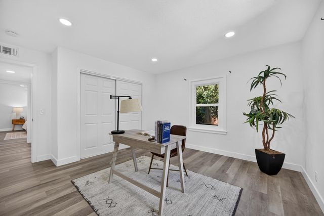 5024 Kenneth Ave, Fair Oaks, CA 95628