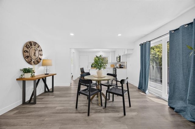 5024 Kenneth Ave, Fair Oaks, CA 95628