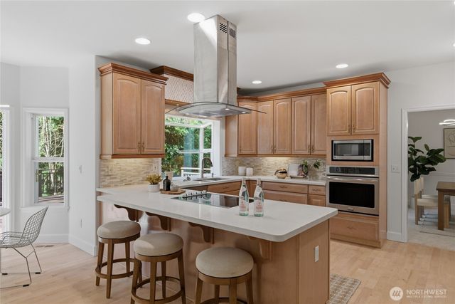 5107 218th Avenue NE, Redmond, WA 98053