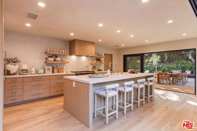 2419 Westridge Road, Los Angeles, CA 90049