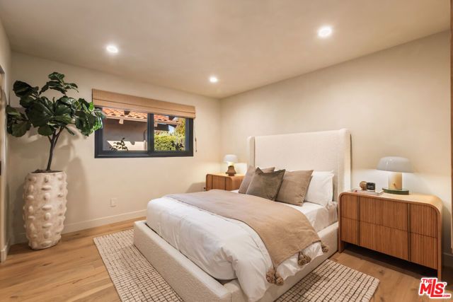 2419 Westridge Road, Los Angeles, CA 90049