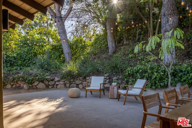 2419 Westridge Road, Los Angeles, CA 90049