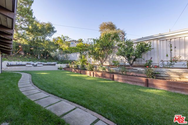 2419 Westridge Road, Los Angeles, CA 90049