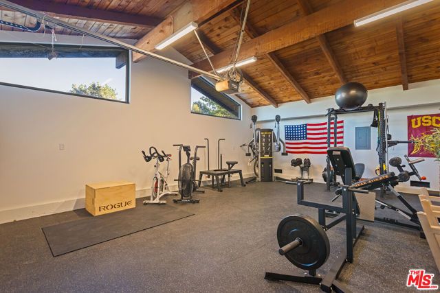 2419 Westridge Road, Los Angeles, CA 90049