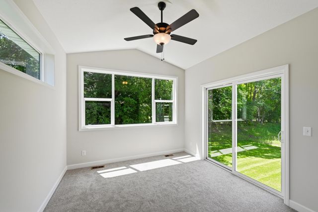 727 Rosebud Lane, Delano, MN 55328