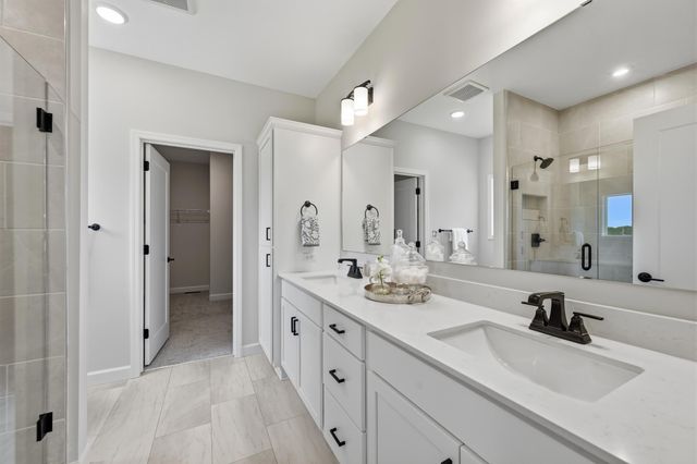 727 Rosebud Lane, Delano, MN 55328