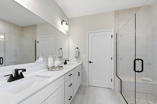 727 Rosebud Lane, Delano, MN 55328