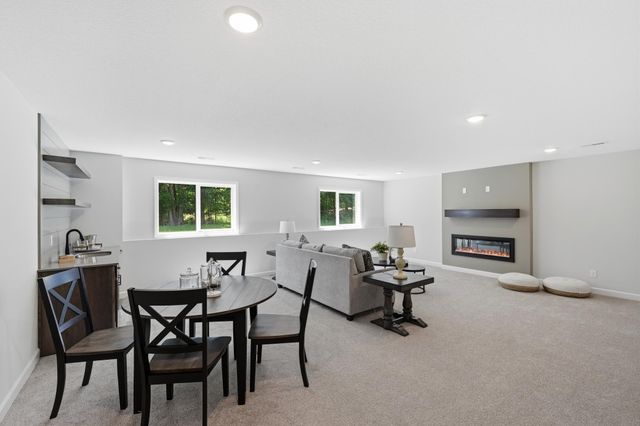 727 Rosebud Lane, Delano, MN 55328