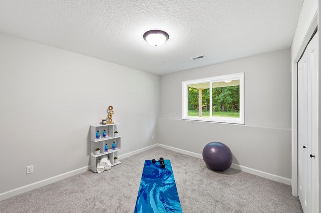 727 Rosebud Lane, Delano, MN 55328