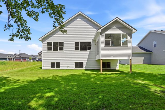 727 Rosebud Lane, Delano, MN 55328