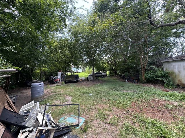 1730 Thomas Boulevard, Port Arthur, TX 77640