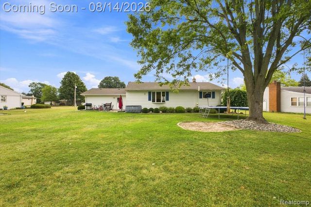 9130 Ann Maria Boulevard, Grand Blanc, MI 48439