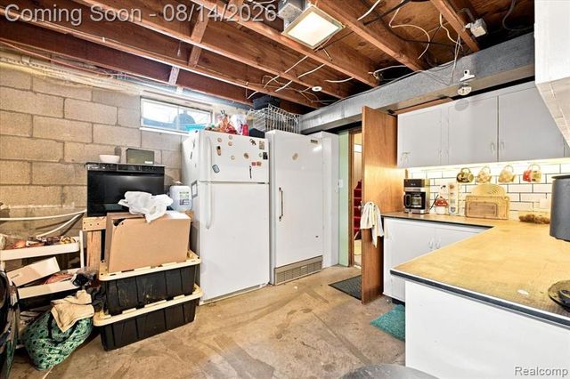 9130 Ann Maria Boulevard, Grand Blanc, MI 48439