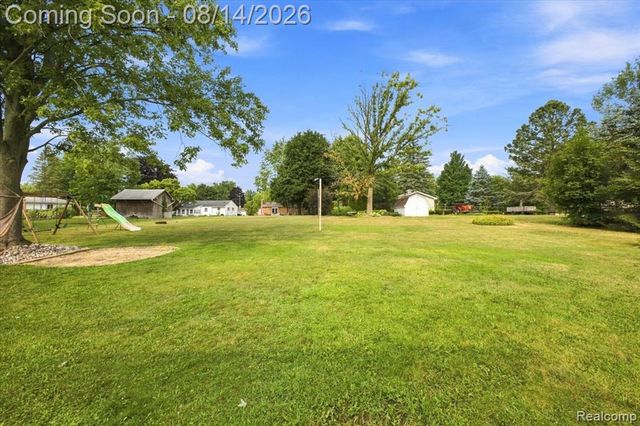 9130 Ann Maria Boulevard, Grand Blanc, MI 48439