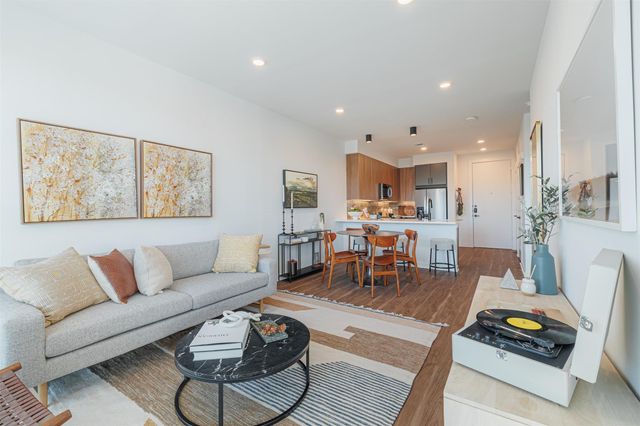 10505 Deerwood Road 134, Houston, TX 77042