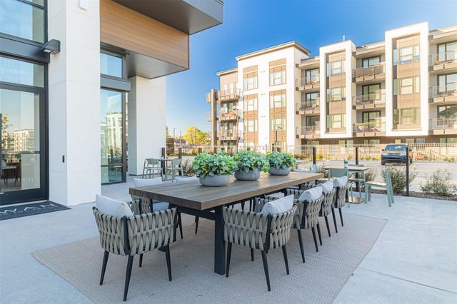 10505 Deerwood Road 134, Houston, TX 77042