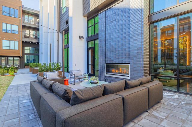 10505 Deerwood Road 134, Houston, TX 77042