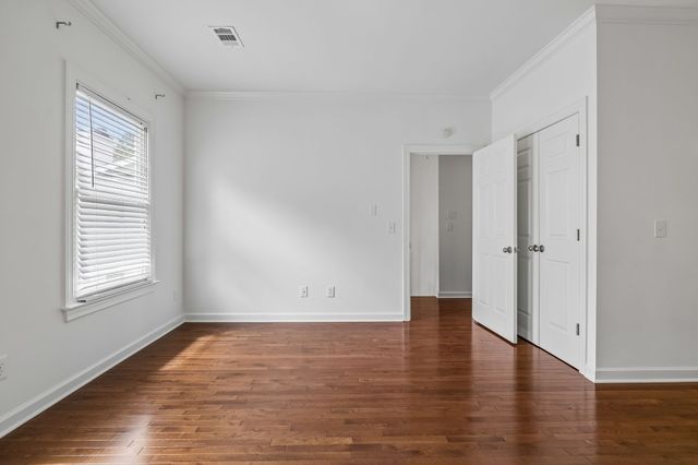 3037 Woodlawn Dr, Nashville, TN 37215
