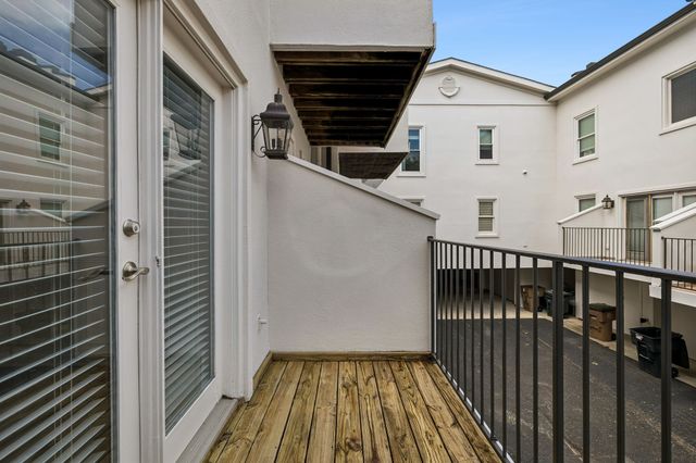 3037 Woodlawn Dr, Nashville, TN 37215
