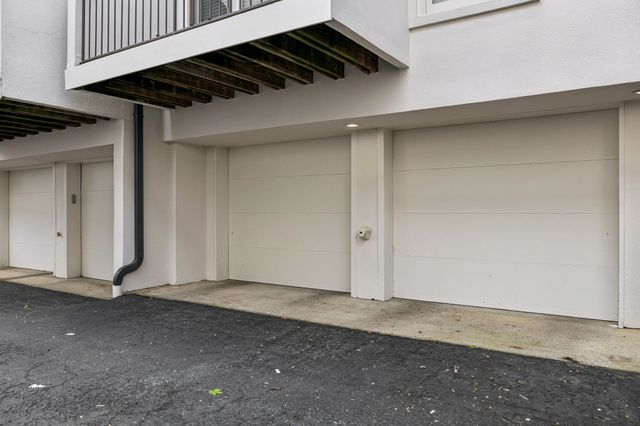 3037 Woodlawn Dr, Nashville, TN 37215