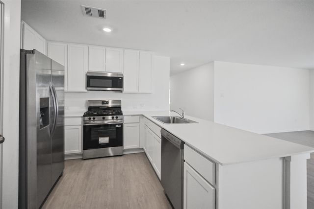 1718 Primrose Pointe Drive, Crosby, TX 77532
