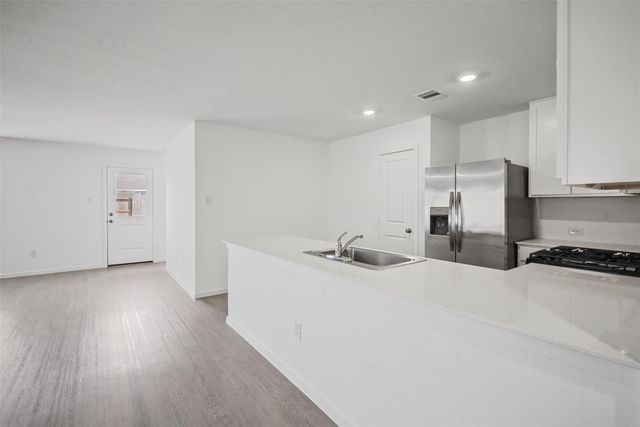 1718 Primrose Pointe Drive, Crosby, TX 77532